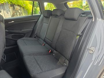 Volkswagen Golf - 7