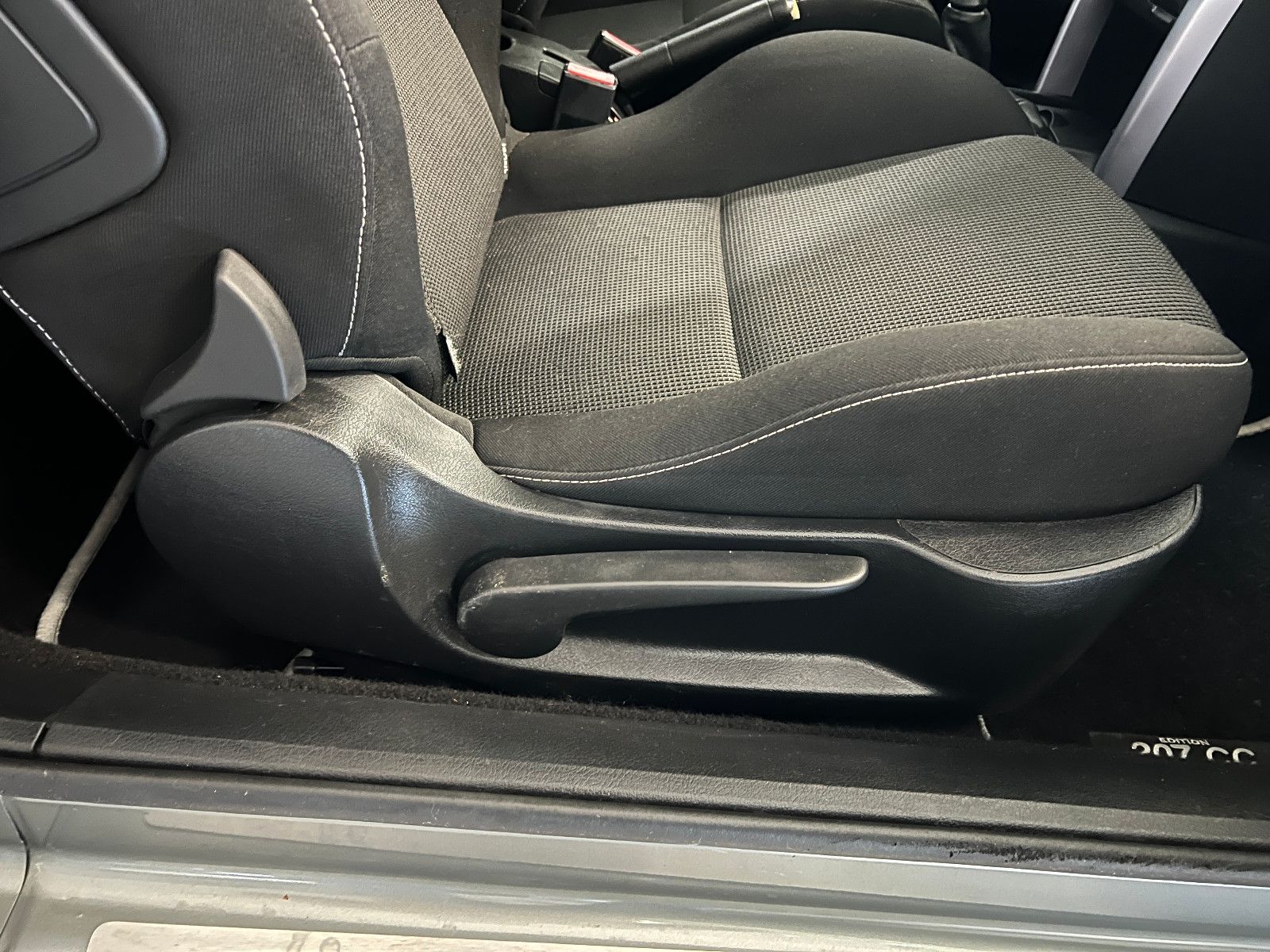 Peugeot 207 Cabrio Sport KLIMA 2.950 € NEW REPERATURE