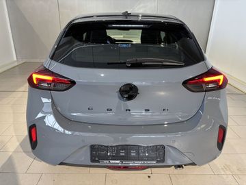 Fotografie 11 des Opel Corsa 1.2 Direct Injection Turbo GS