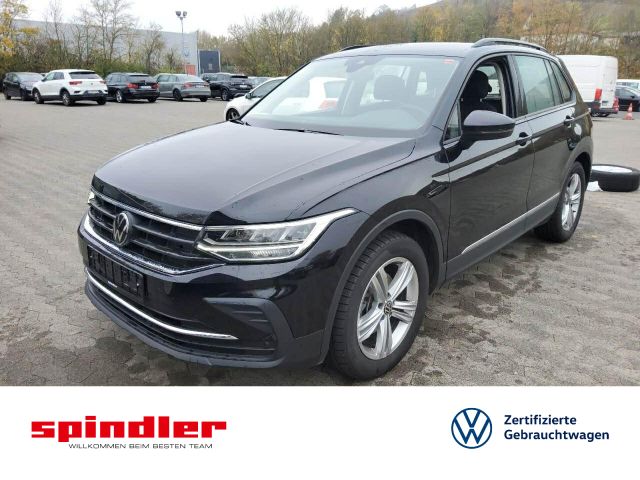 Volkswagen Tiguan Life 2.0 TDI 4M DSG / Bluetooth, App, LED