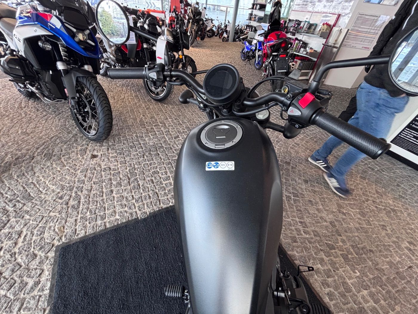 Fahrzeugabbildung Honda CMX 500 Rebel 2025