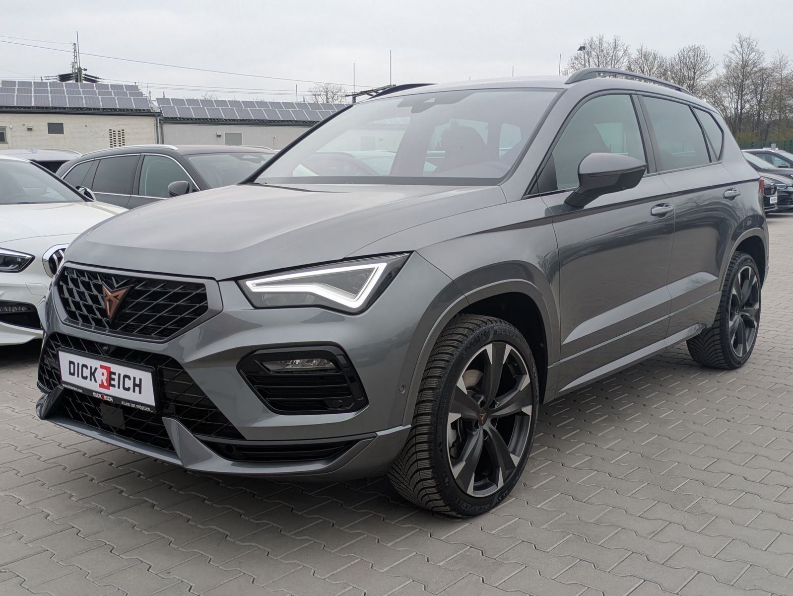 Fahrzeugabbildung CUPRA Ateca 1.5 TSI DSG AHK*LED*ACC*APP*KAMERA*19"