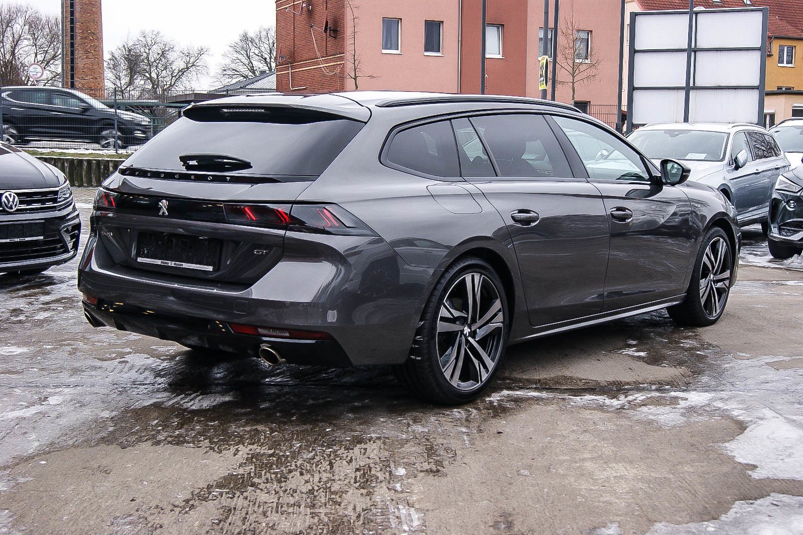 Fahrzeugabbildung Peugeot 508 SW GT Pack  NIGHT-VISION ANHZV SCHIEBEDACH