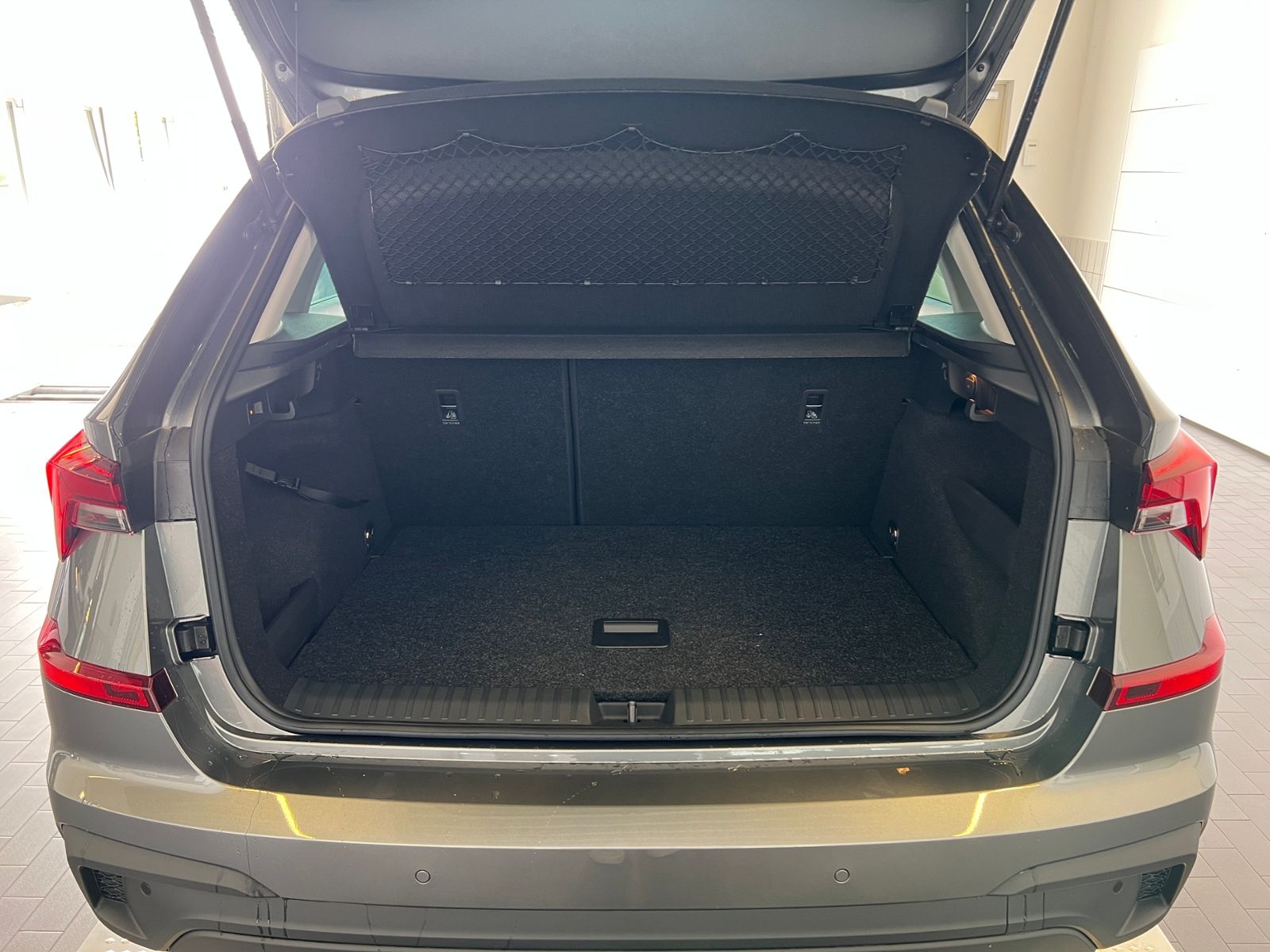 Fahrzeugabbildung SKODA Kamiq Balance 1.0 TSI DSG *Black Style,AHK,Matri