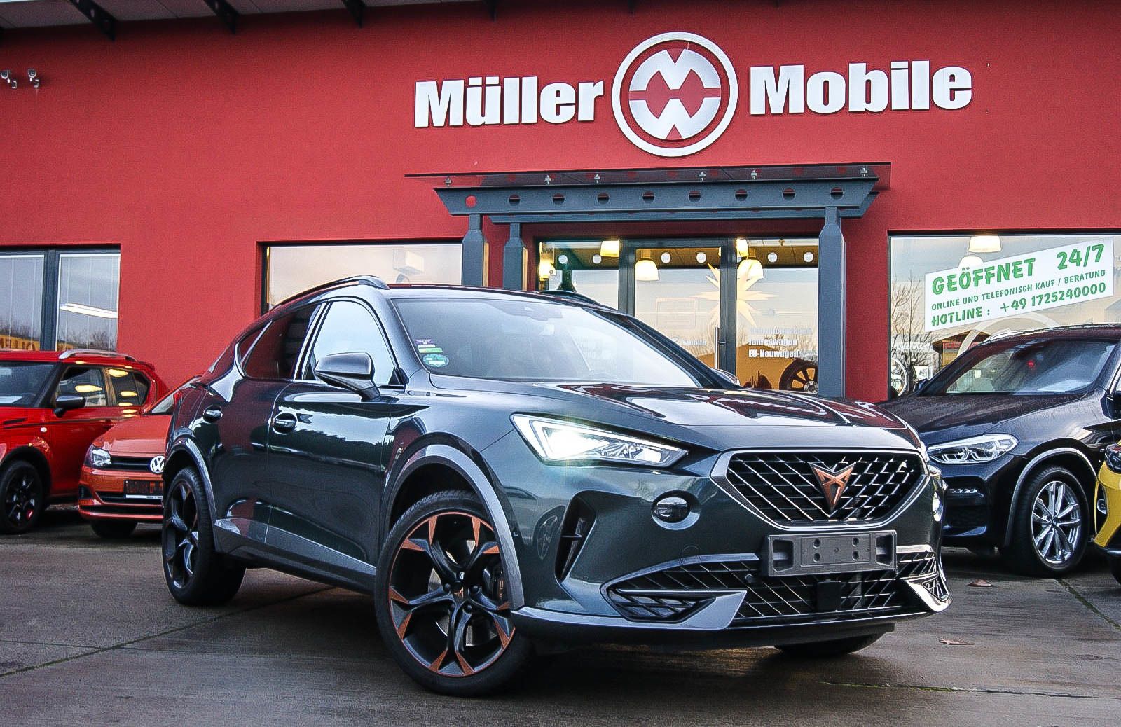 Fahrzeugabbildung CUPRA Formentor VZ 2.0i DSG DARK CAMOUFLAGE COPPER ACC