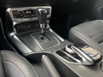 Mercedes X 250 - 12