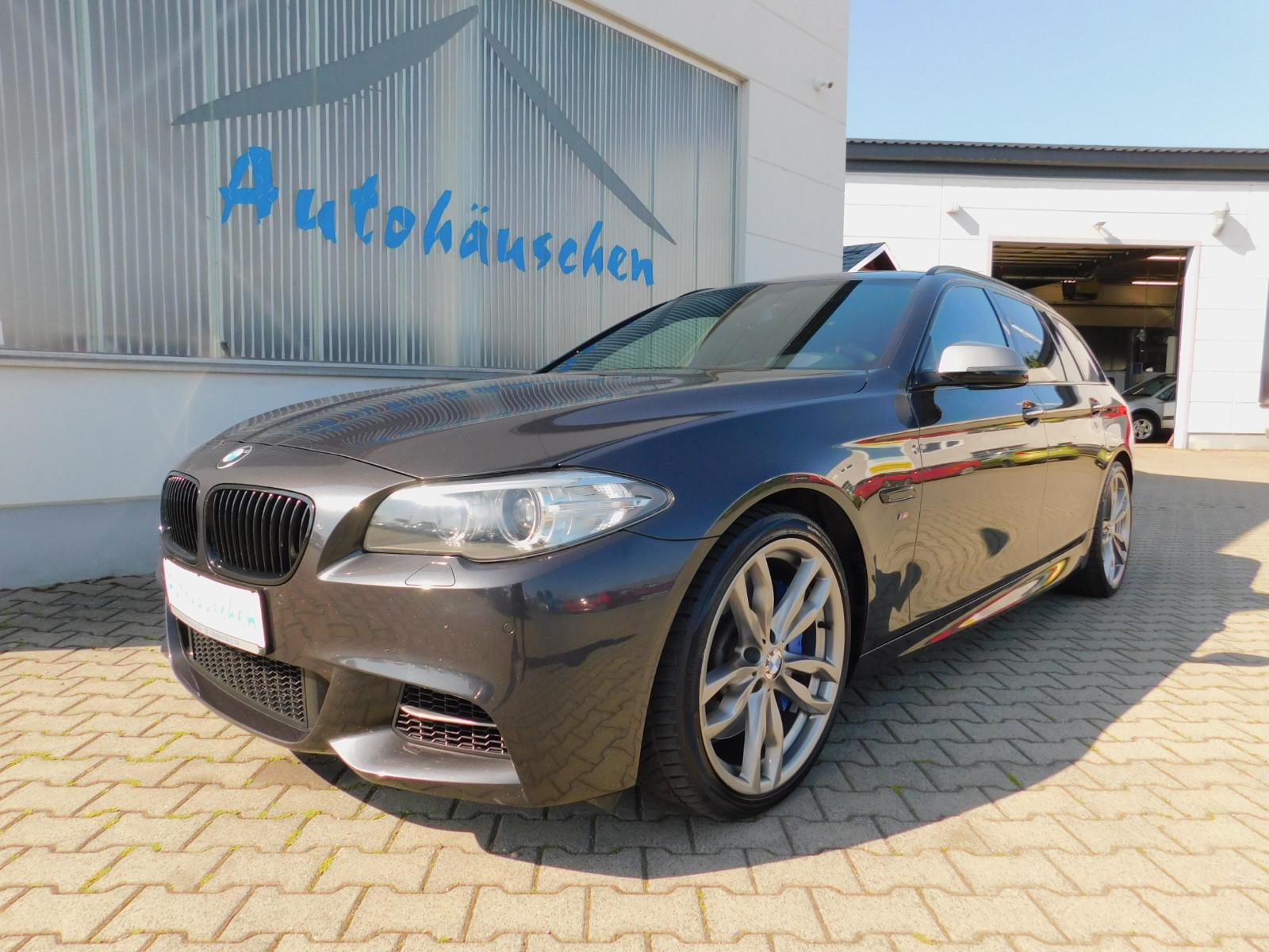 BMW M550d xDrive Touring Xenon/Panorama/Alcantara