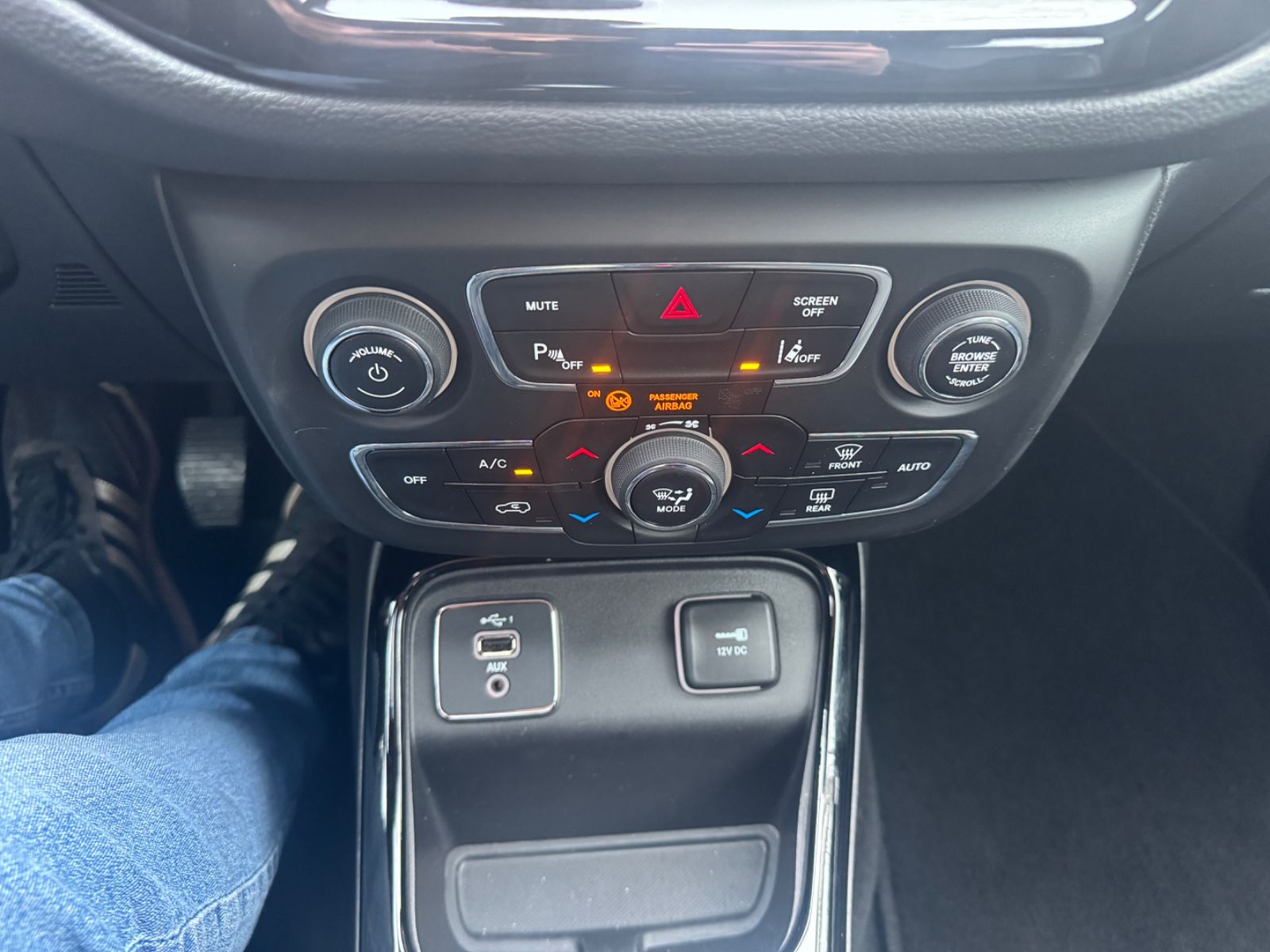 Fahrzeugabbildung Jeep Compass Longitude Leder+Navi+Kamera