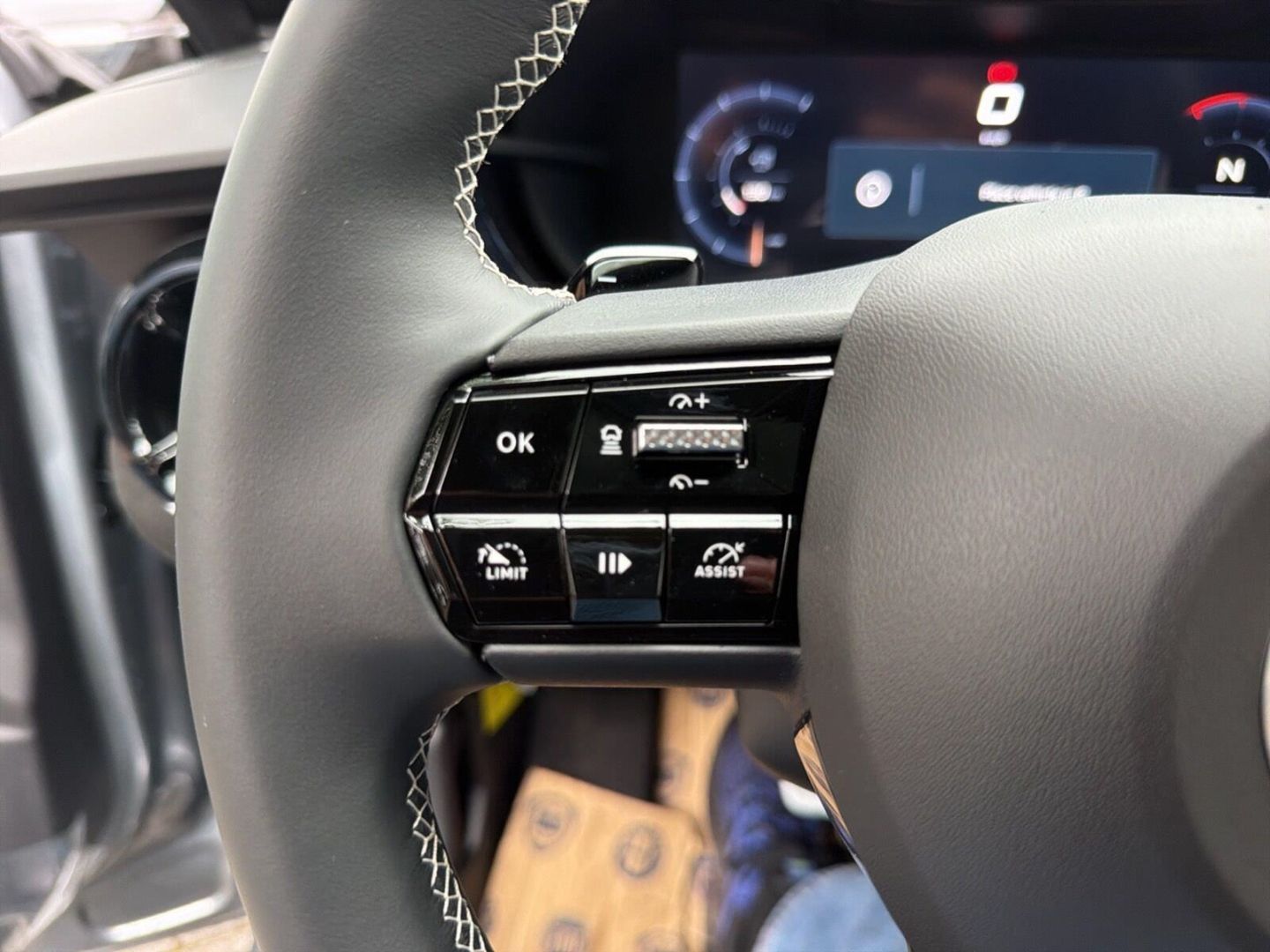 Fahrzeugabbildung Alfa Romeo Junior Ibrida Sport Speciale 1,2 VGT 107kW MY26
