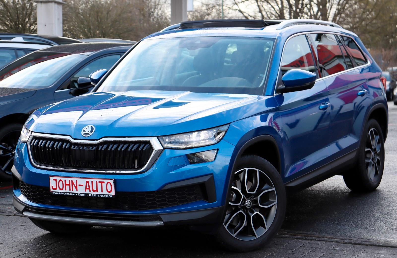 Skoda Kodiaq Style 4x4 *7 Sitzer*LED*Panorama*360 CAM*