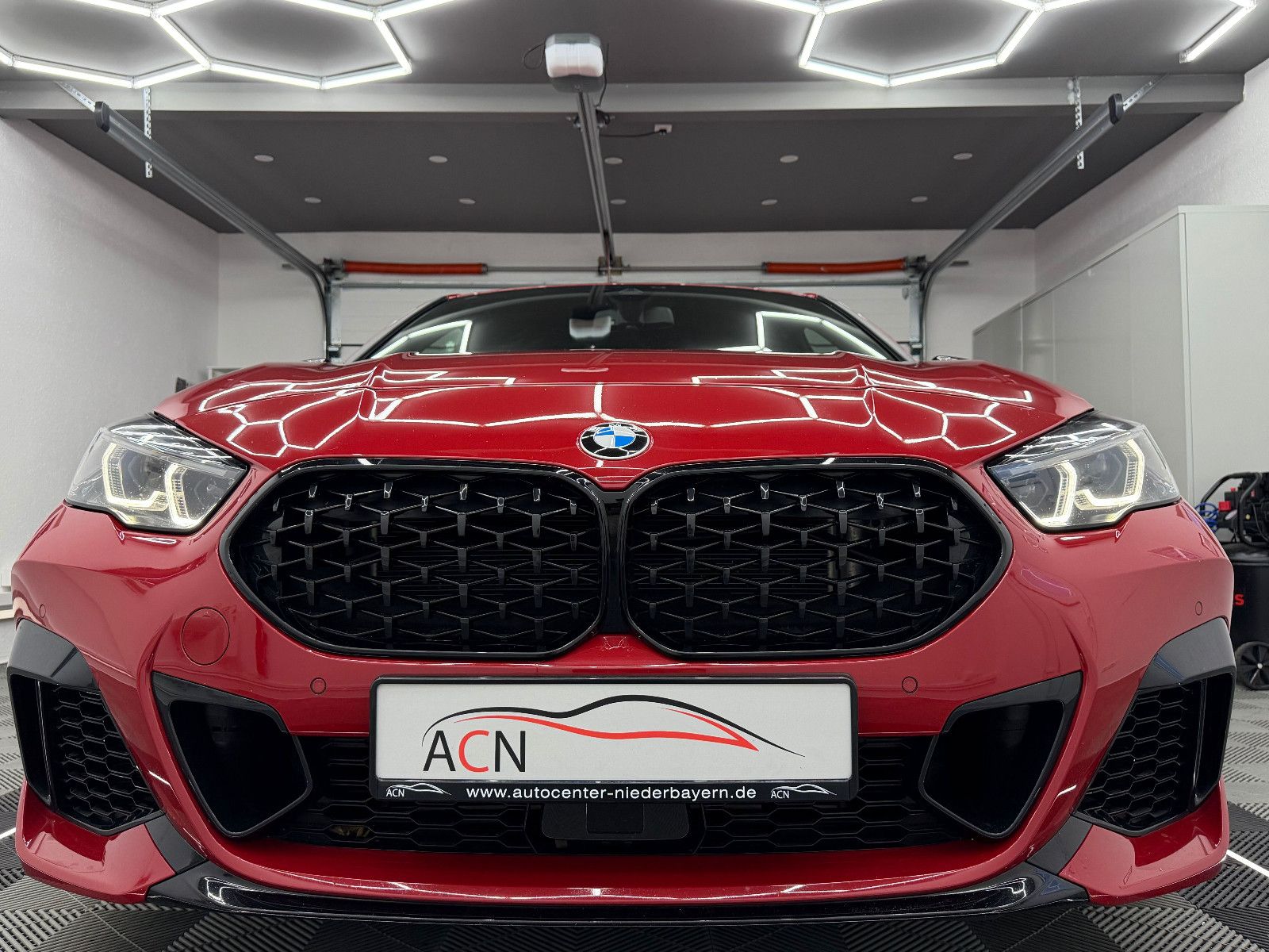 Fahrzeugabbildung BMW M235 i xDrive Edition ColorVision/H&K/HuD/DE FZG