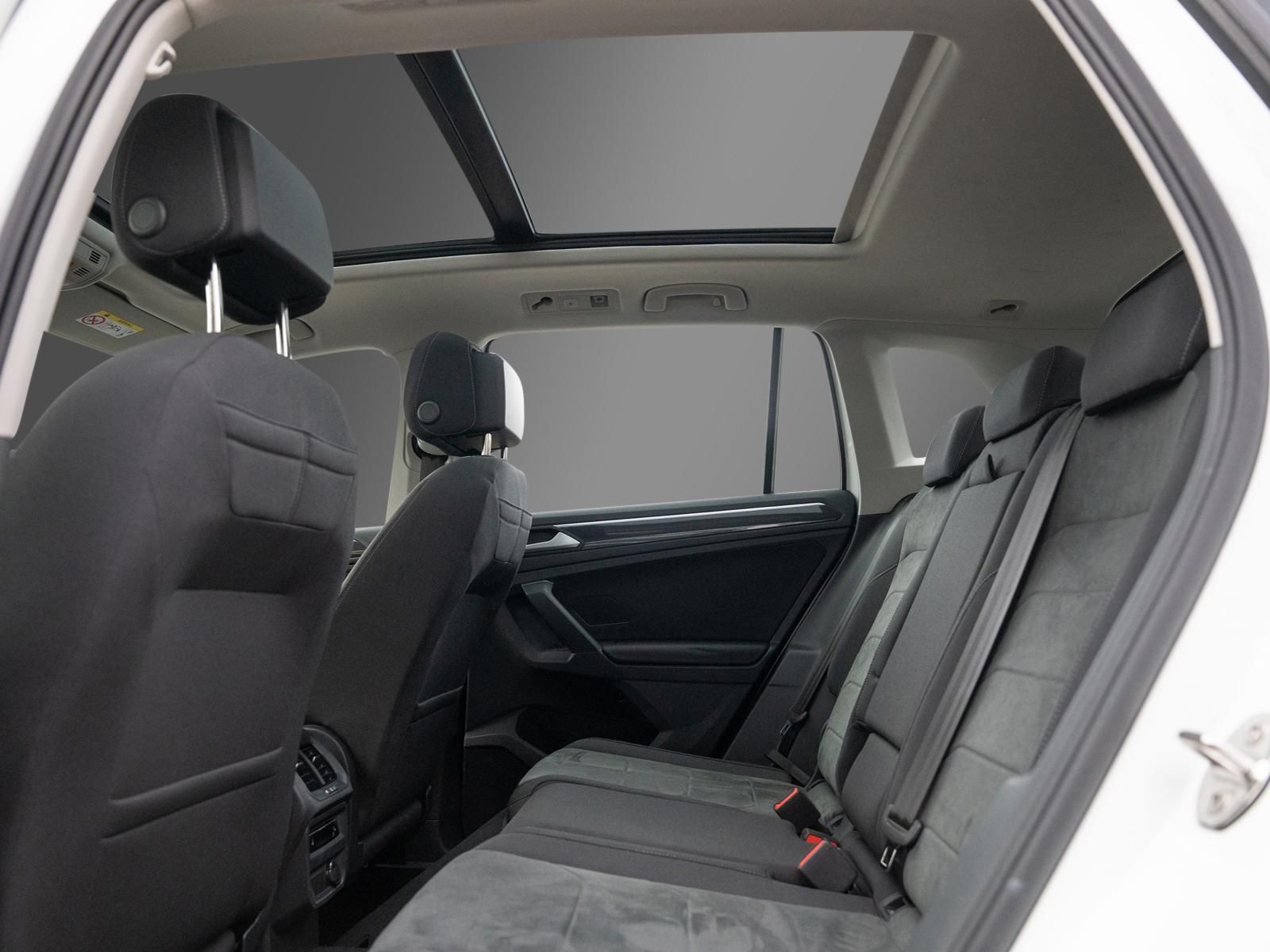 Volkswagen Tiguan Elegance 4Motion Business Premium PANO foto 13