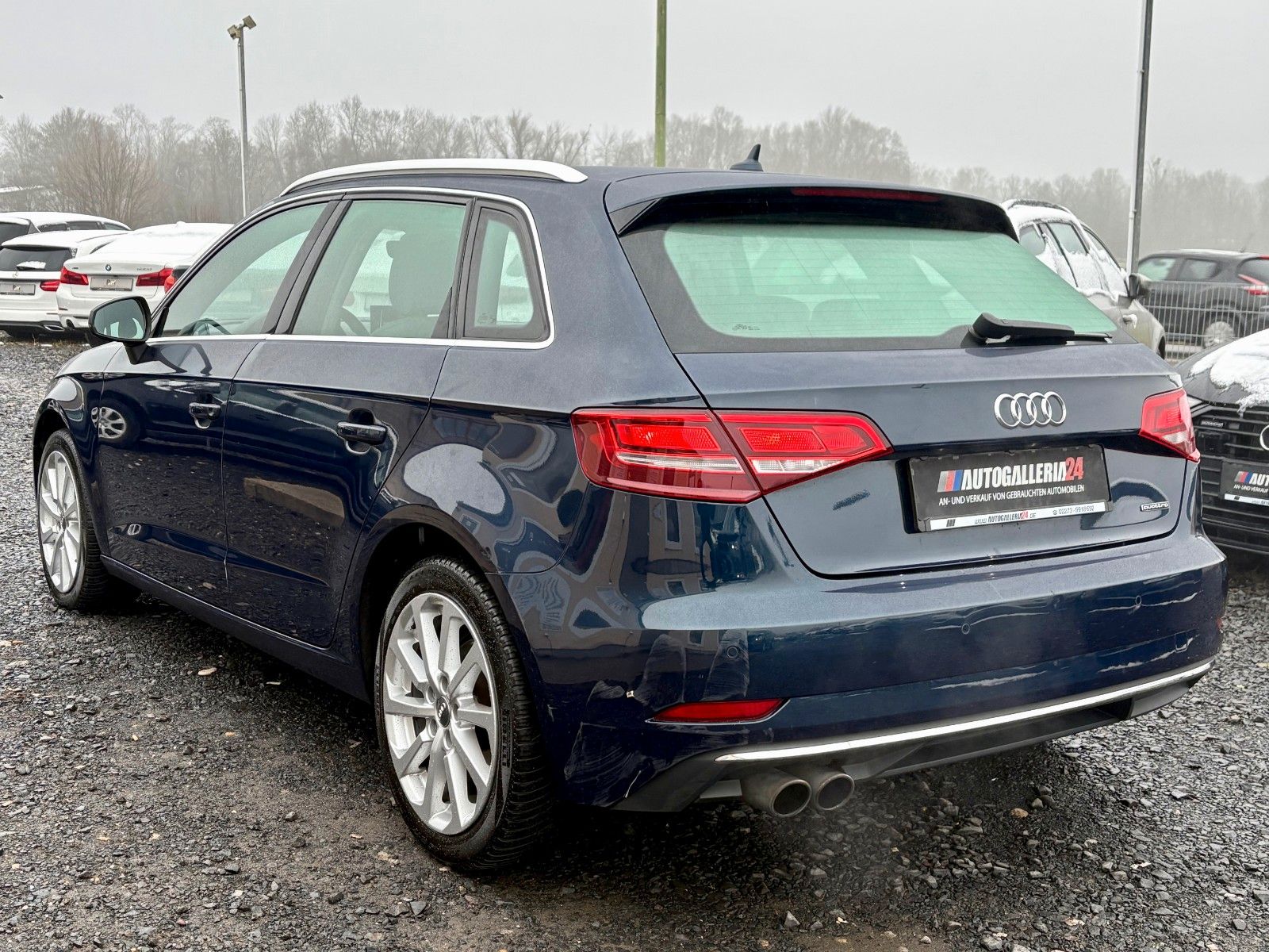 Fahrzeugabbildung Audi A3 Sportback 2.0 TFSI quattro Navi Leder Xenon