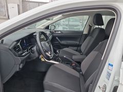 Fahrzeugabbildung Volkswagen Polo 1.0 Life LED DAB PDC