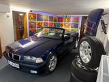 BMW 328i Cabrio