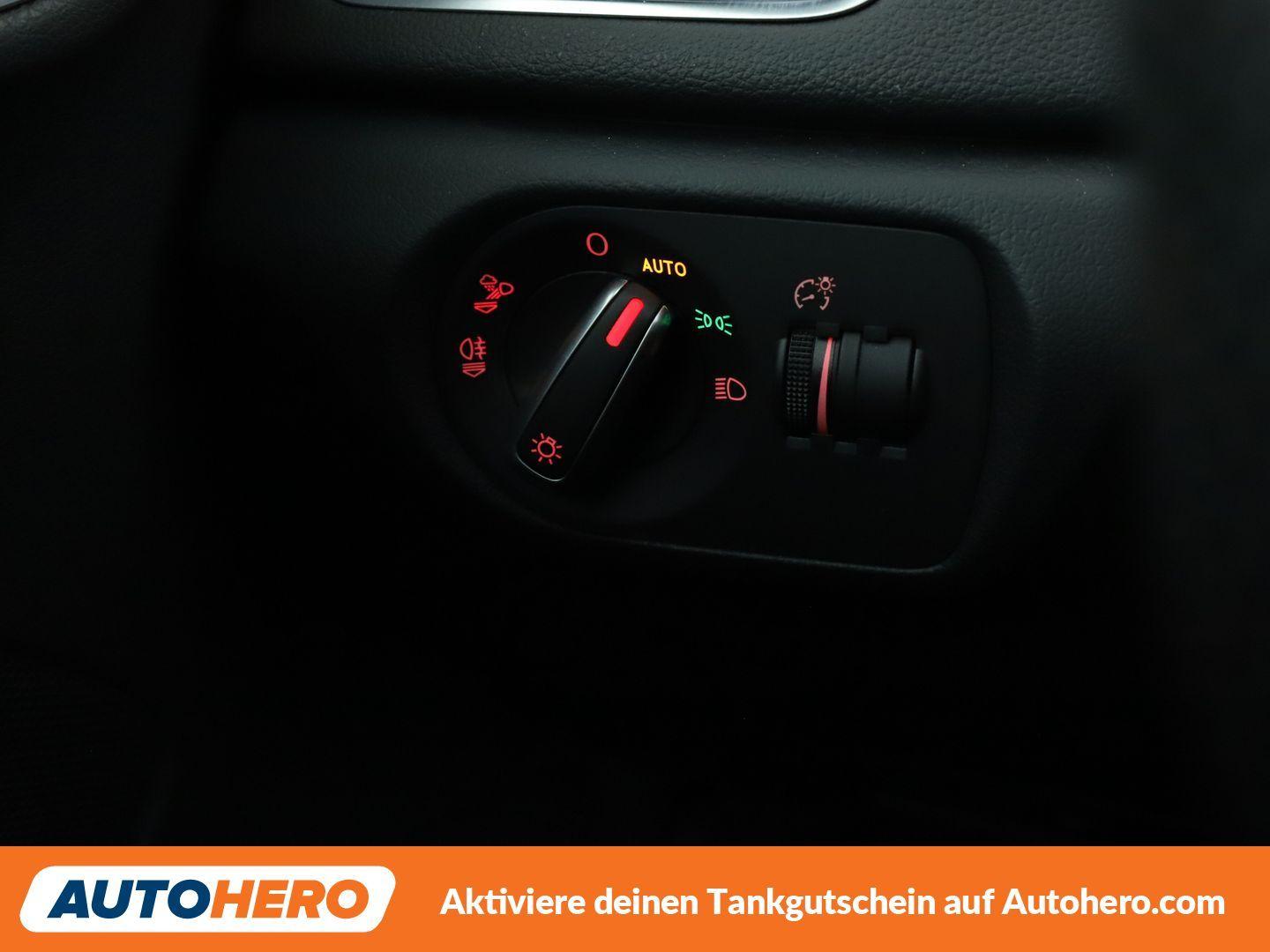 Audi Q3 2.0 TFSI quattro Sport *Sline*LED*SHZ*PDC*