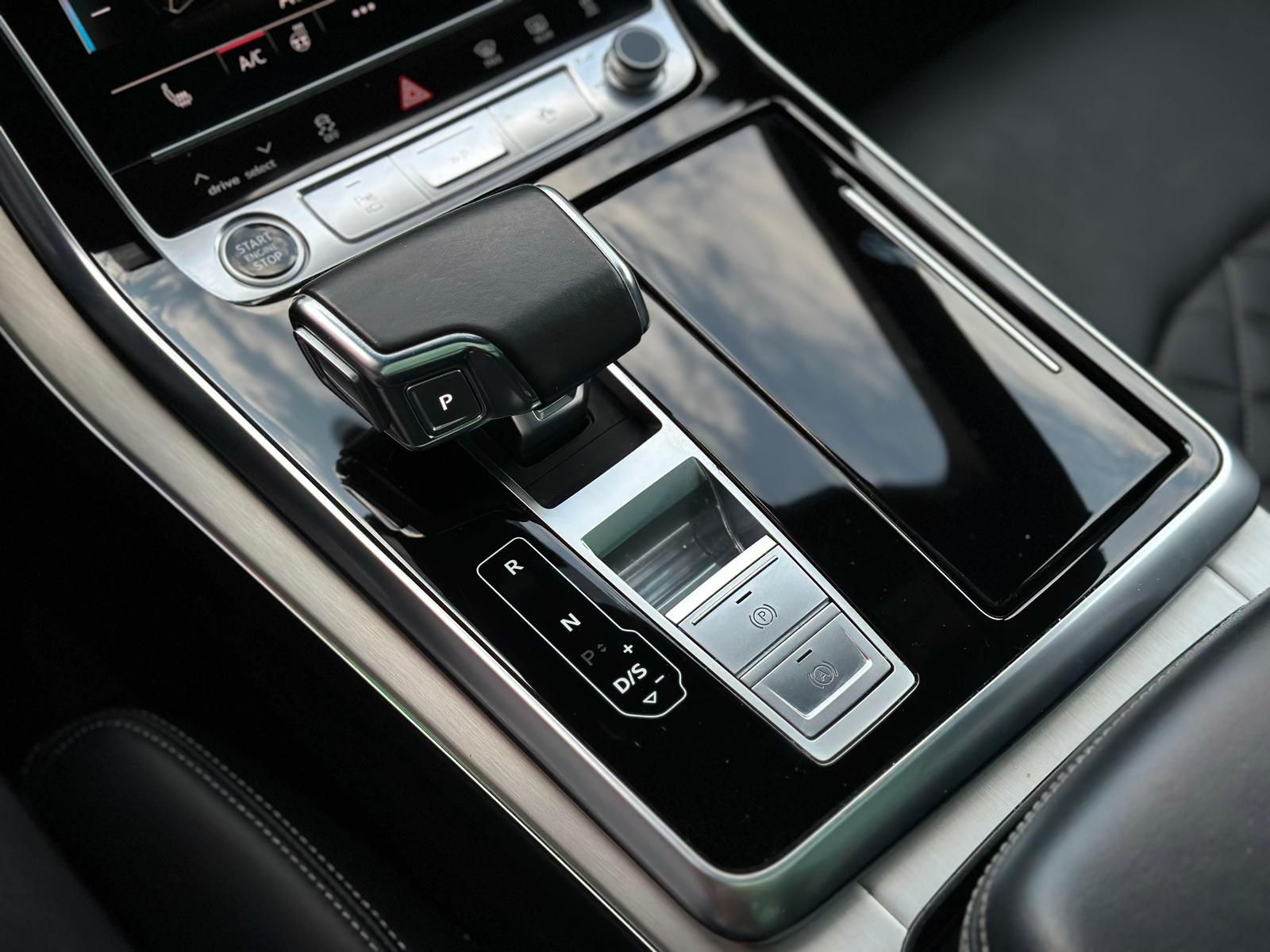 AUDI Q8 50TDI S LINE MATRIX#PANO#B&O#AHK#AIR#360 GRAD - Image 15