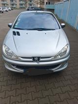 Peugeot 206 CC Platinum 110 Platinium - Peugeot 206 Platinium mit Benzin-Antrieb