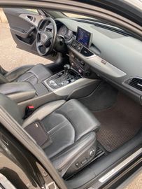 Audi A6 - 6