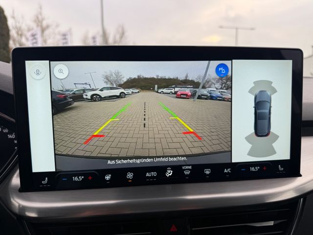 Ford Focus Turnier Titanium Edition Assistenz-Paket