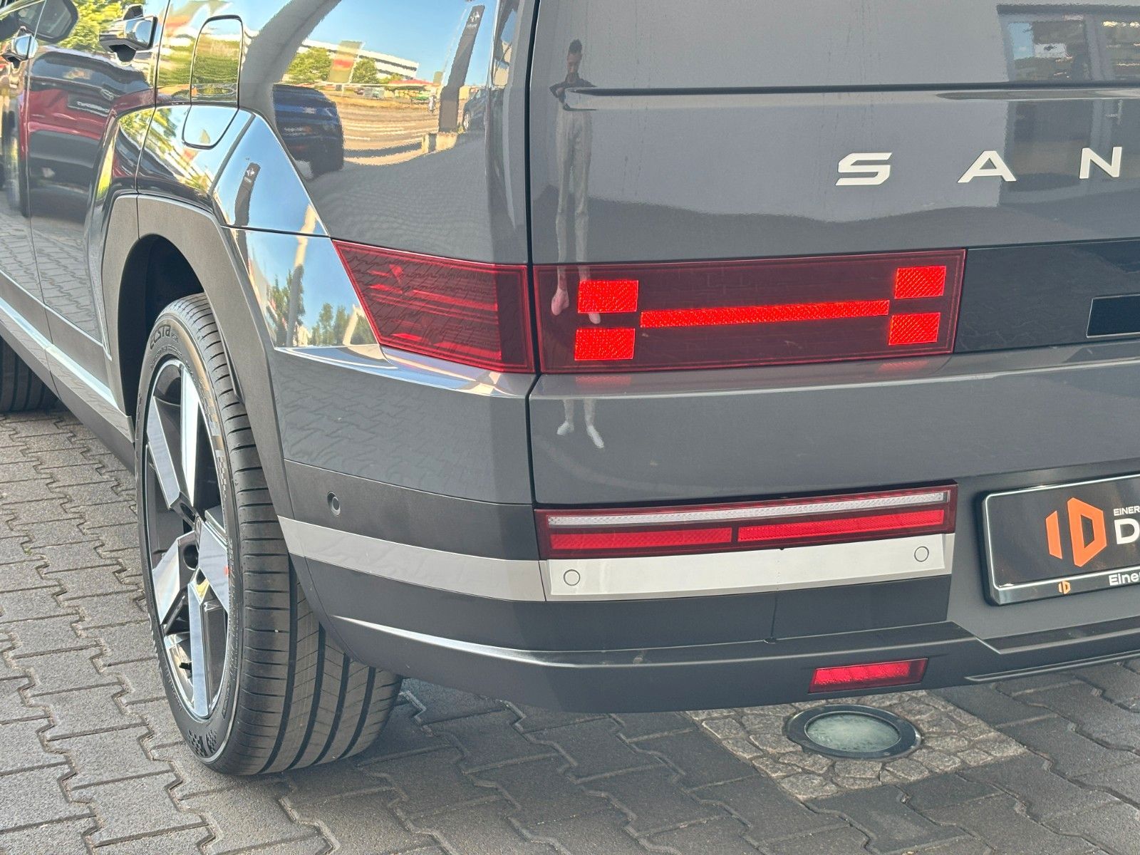 Fahrzeugabbildung Hyundai Santa Fe 1.6 5-Sitzer T-GDI W Prime 360,HUD,LED