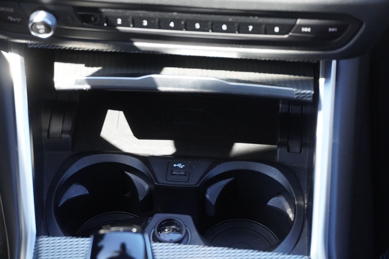 BMW 318i M Sport LED Navi AHK Tempomat Sitzheizung foto 20