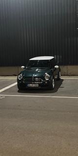 MINI One  - MINI One Cabrio mit Benzin-Antrieb: Automatik