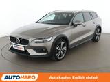 Volvo V60 Cross Country 2.0 B4 Mild-Hybrid Pro AWD Aut - graue Volvo V60 Cross Country