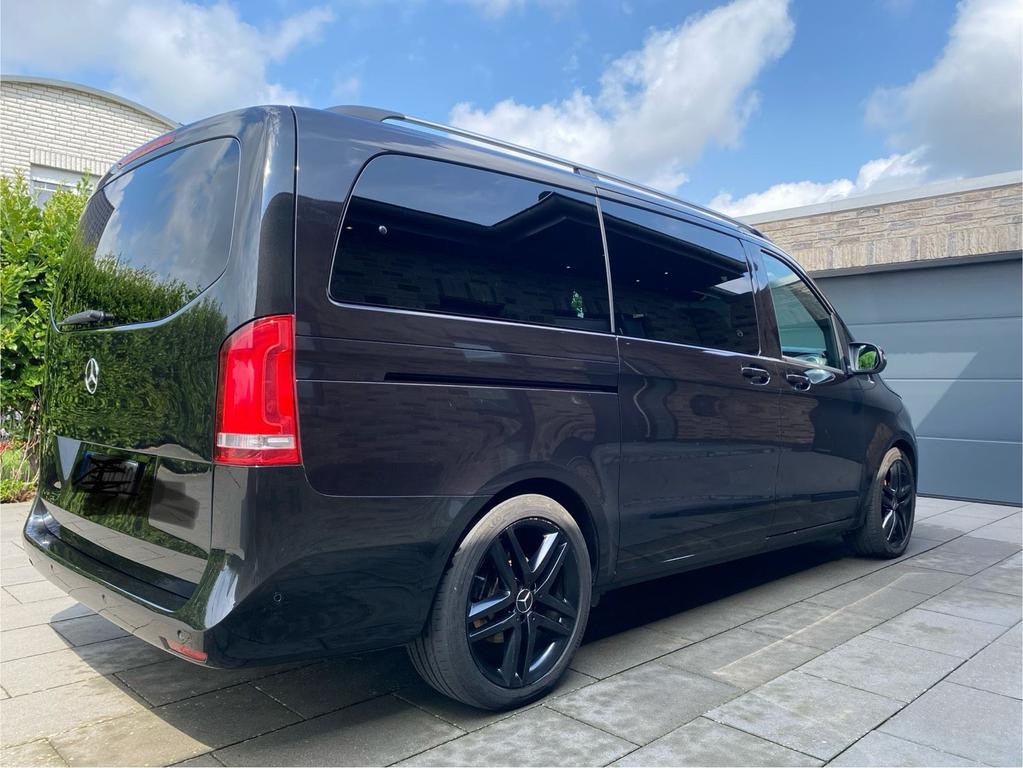 Mercedes-Benz V 250