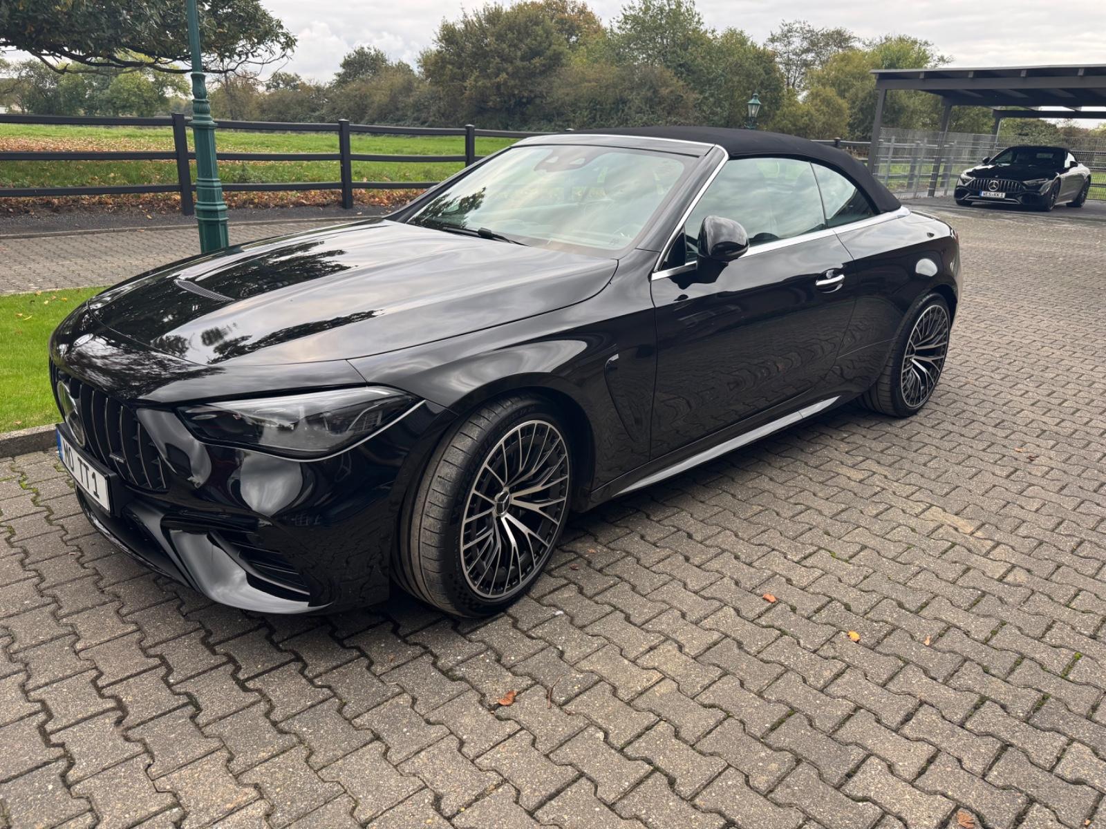 Mercedes-Benz CLE 53 mit AMG - Styling-Paket + TOP