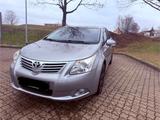 Toyota Avensis Automatik,Tüv neu - Toyota Avensis mit Diesel-Antrieb: Kombi, Automatik