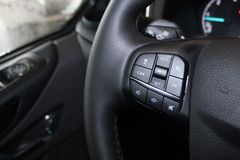 Fahrzeugabbildung Ford Tourneo Custom Automatik L1 SPORT Standheizung