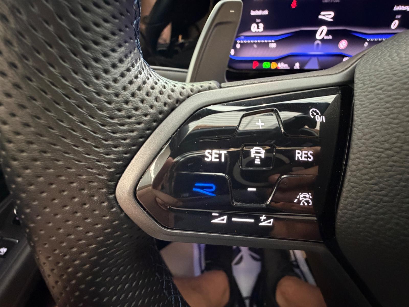 Volkswagen Golf 8 R Performance Harman Kardon Vollleder Headup, миниатюра 18