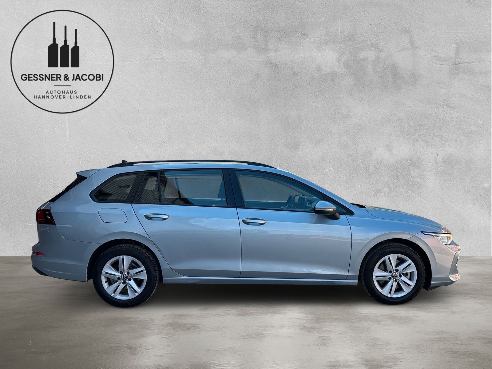Fahrzeugabbildung Volkswagen Golf Variant 2.0 TDI Life AHK Kamera LED ACC SHZ