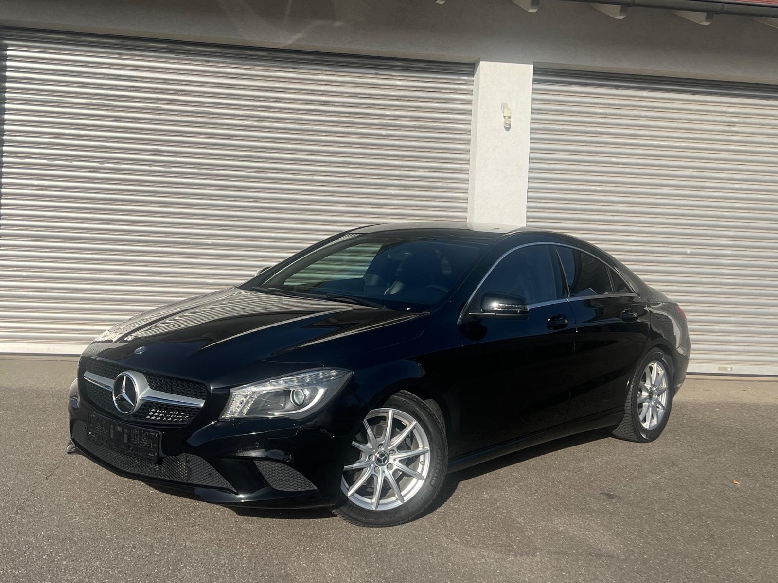 Mercedes-Benz CLA 200*Lim*Auto/Leder*Nav*Xen*Alu*F 1 Schal*Pdc