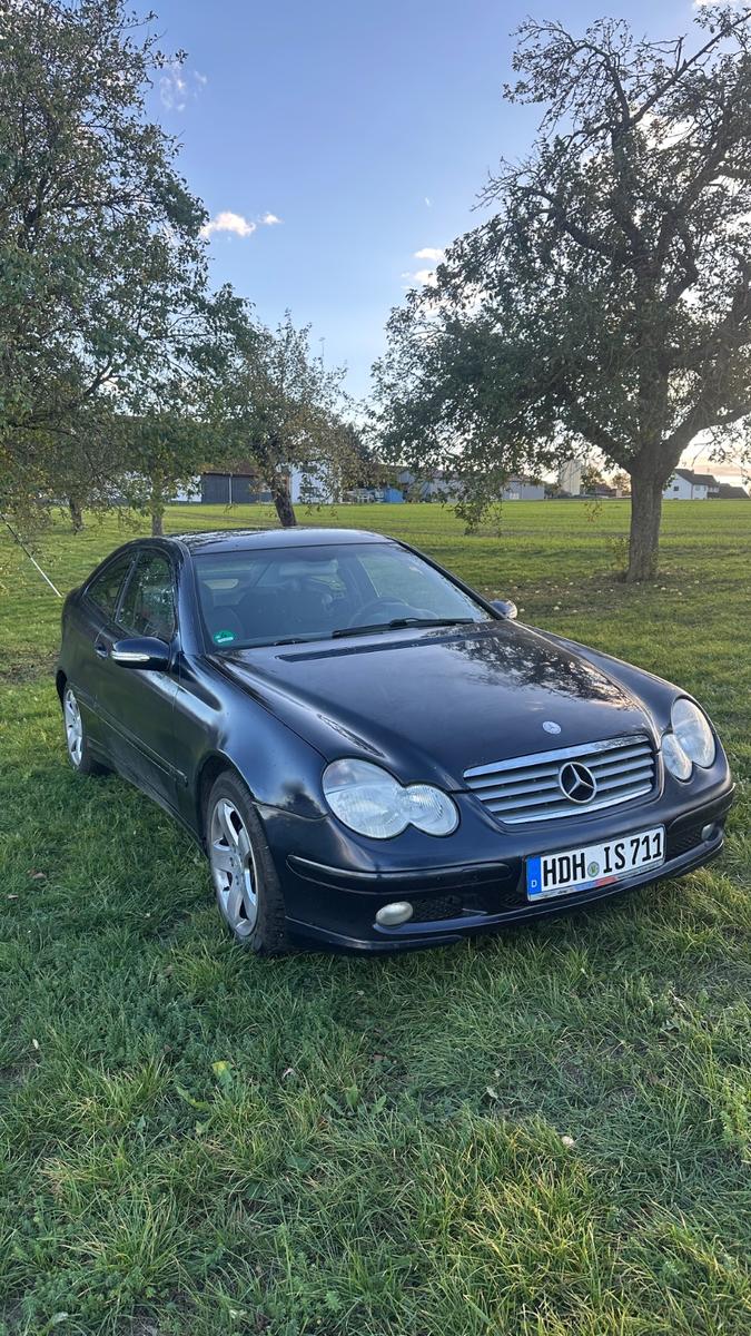 Mercedes-Benz C 180