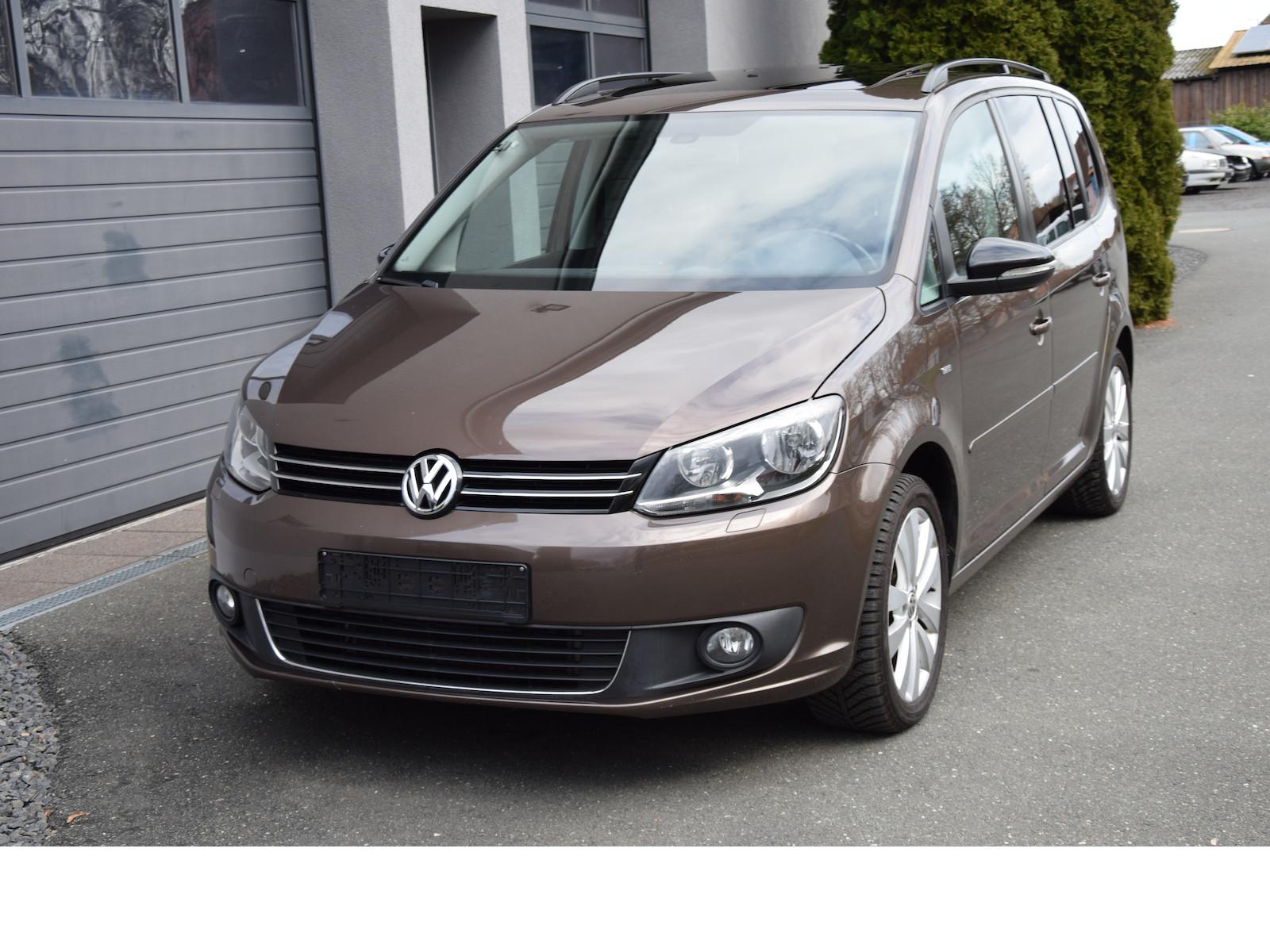 Volkswagen Touran 1,4 TSI Match Panorama Navi Teilleder SHZ