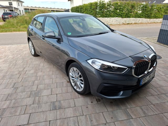 BMW 118i Advantage Advantage