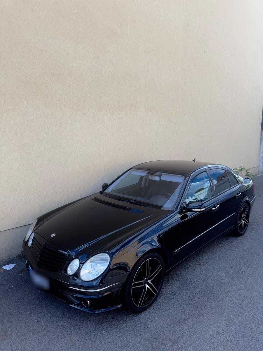 Mercedes-Benz E 280