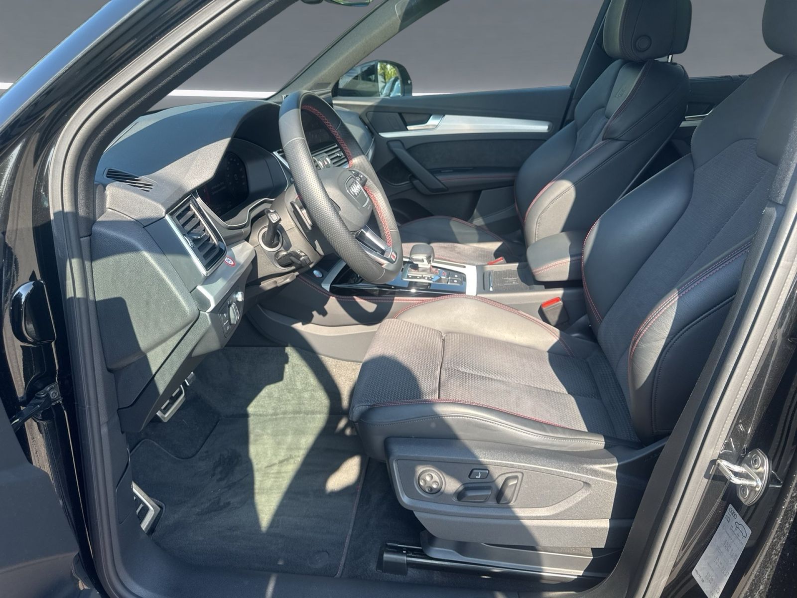 Audi SQ5 - Bild 12