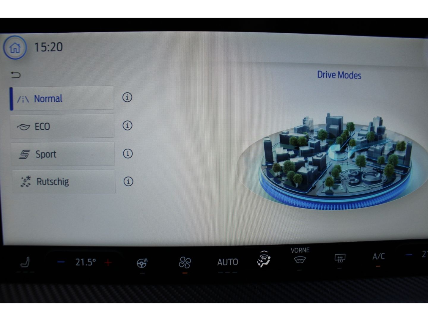 Fahrzeugabbildung Ford Kuga ST-Line Autom. LED GRA TWA PDC RFK Navi AHK