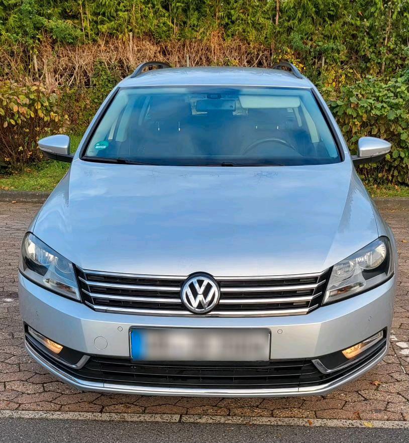 Volkswagen Passat, 2011