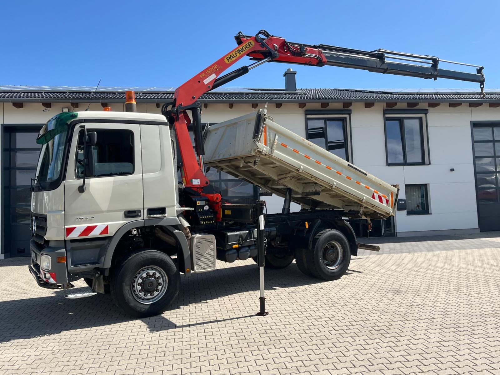 Mercedes-Benz Actros 1844 MP2 Kipper Palfinger PK 15002 Kran