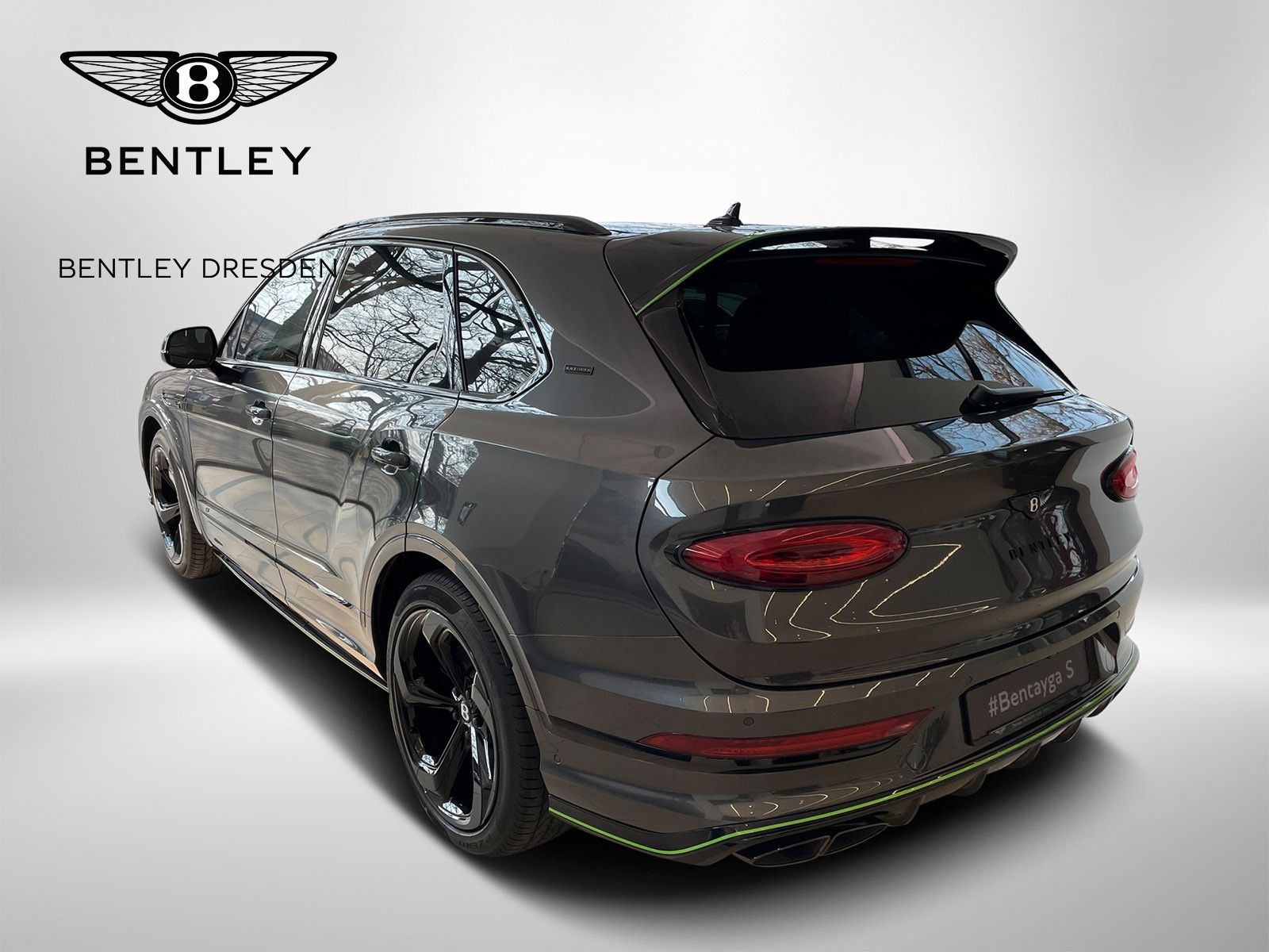 Bentley Bentayga V8 Black Edition - DemoCar foto 5