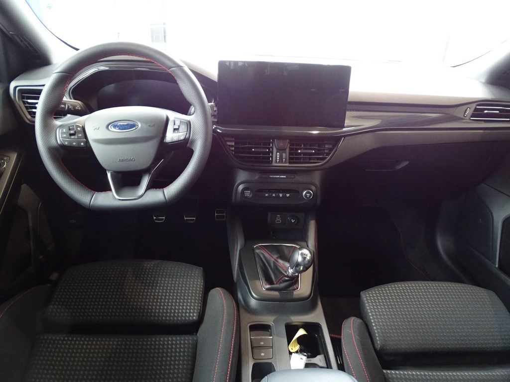 Ford Focus Turnier 1.0 EcoBoost ST-Line X *Park*Pano*