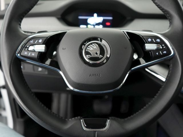 ENYAQ iV 50+LED+NAVI+FRONTKAMERA+LENKRADHEIZUNG+