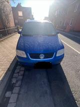 Volkswagen Touran 1.9 TDI 74kW Basis Basis - Volkswagen Touran Basis mit Diesel-Antrieb