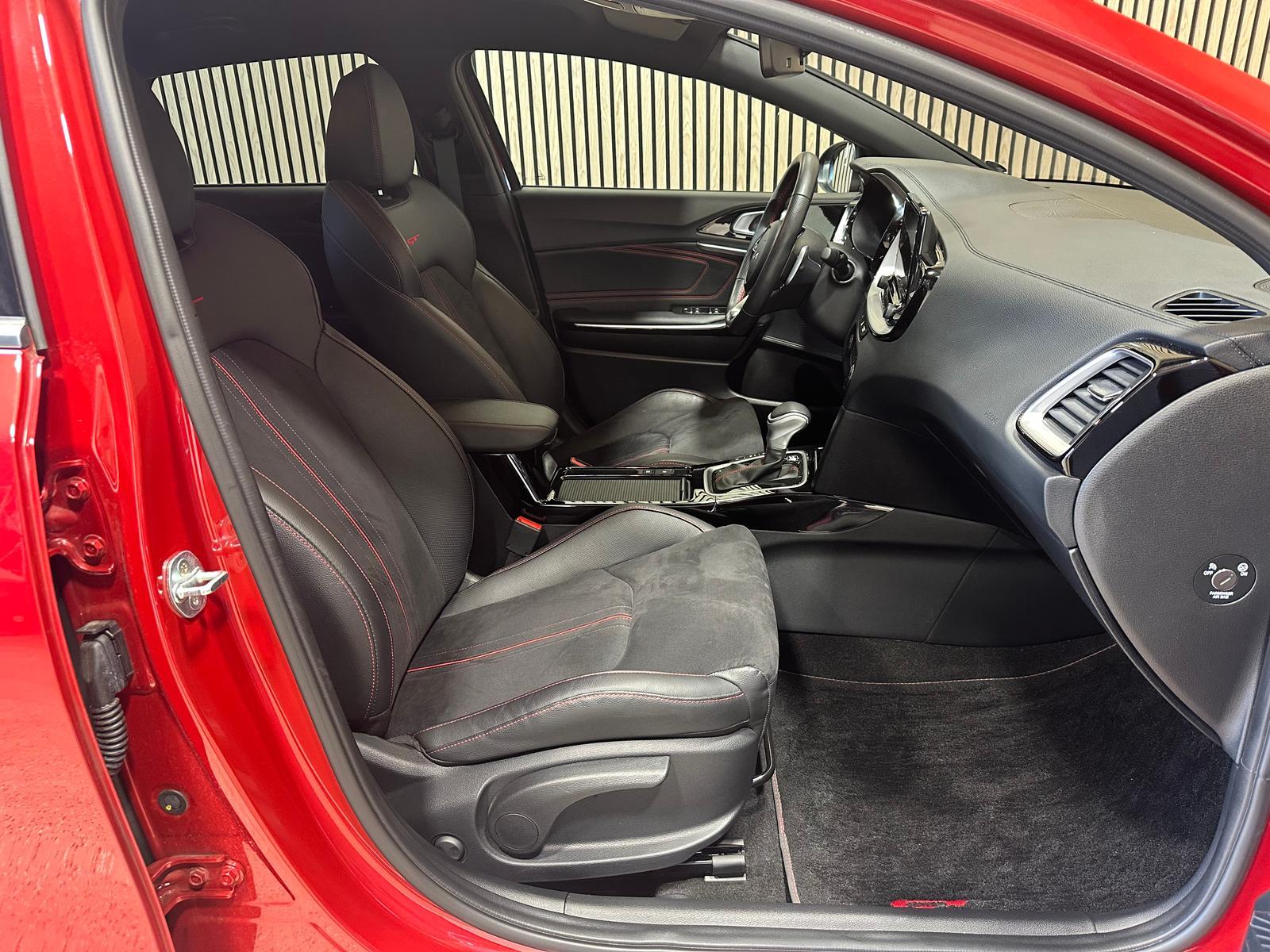 Kia ProCee'd 1.6 T-GDI DCT GT ACC|JBL|LED|Navi|SHZ