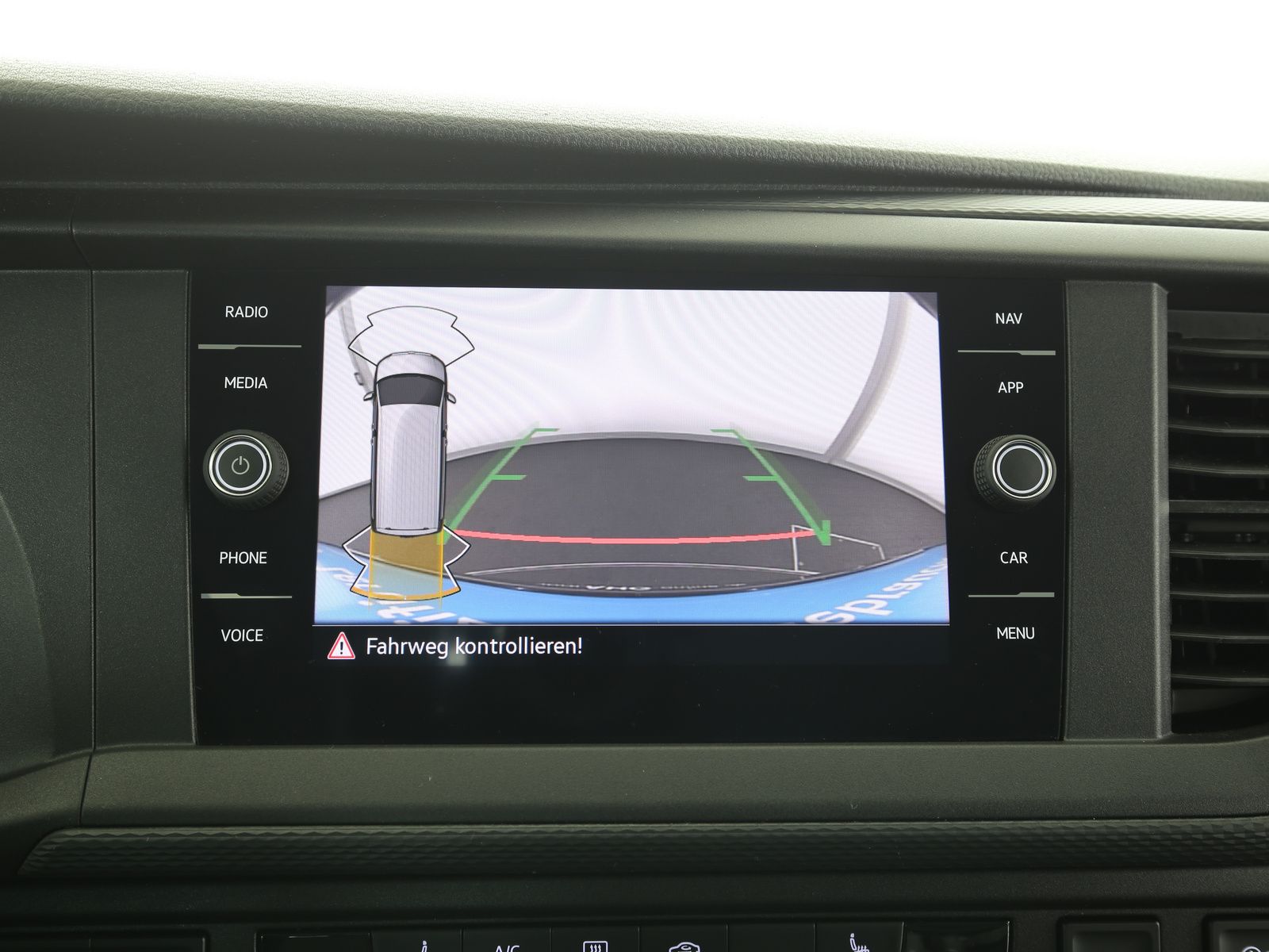 Volkswagen T6 andere - Bild 17