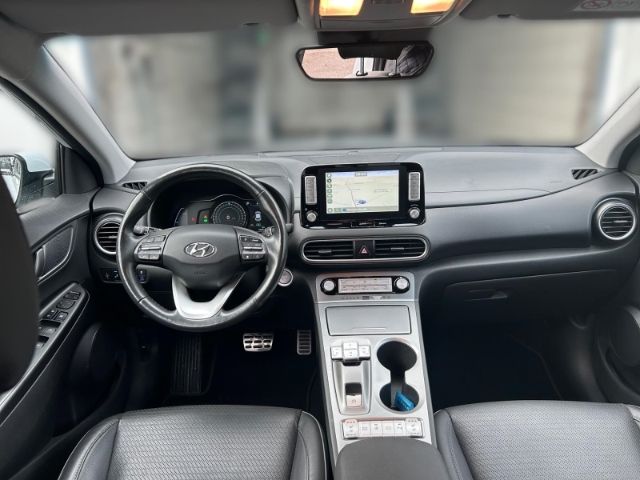 Fahrzeugabbildung Hyundai KONA Premium Elektro 2WD Navi Soundsystem LED AC